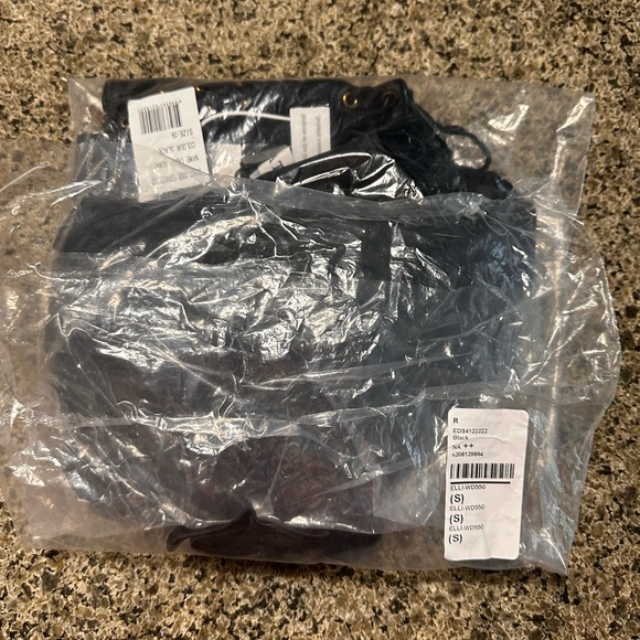 NWT Revolve X Elliatt Talia Gown in Black - Picture 6 of 7